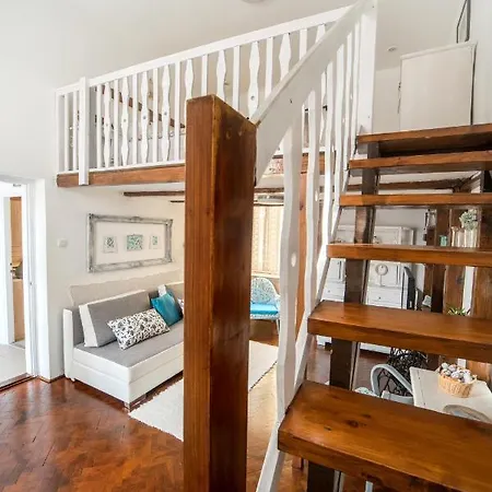 Agria Vintage Apartment